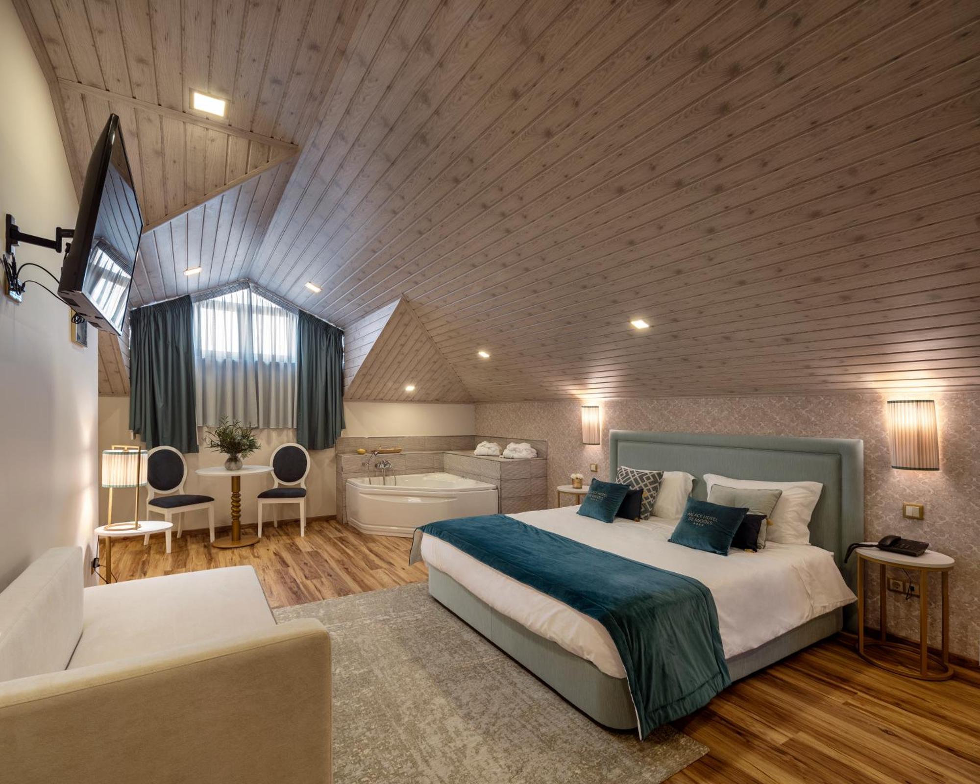 Palace De 4* Midoes